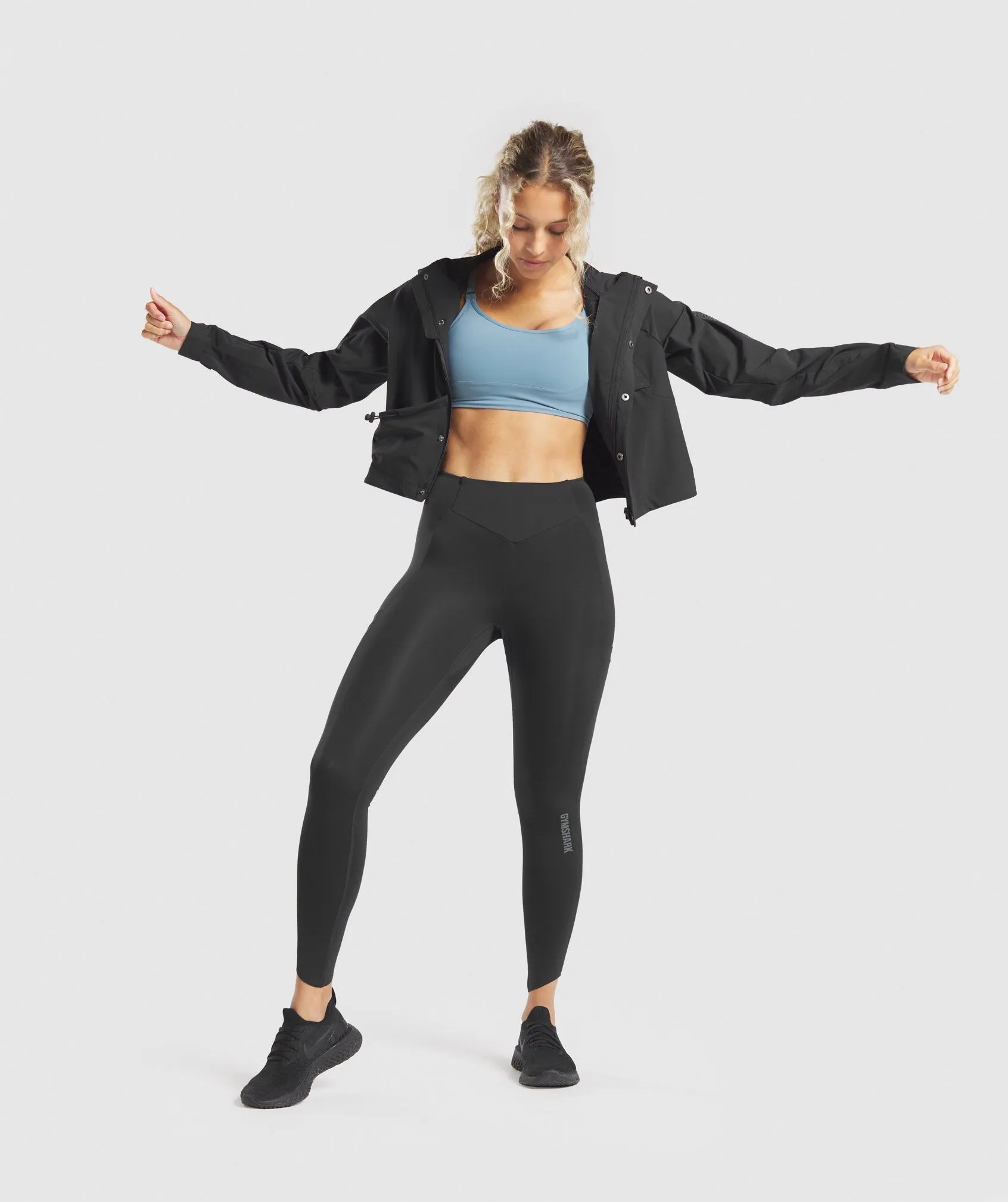 Gymshark Venture Jacket - Black