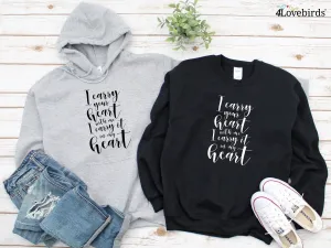 I carry your heart with me I carry it in my heart Hoodie, Lovers T-shirt, Gift for Couples, Valentine Sweatshirt, Cute couple Tshirt